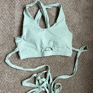 Seam Foam Green Gymshark Sports Bra
